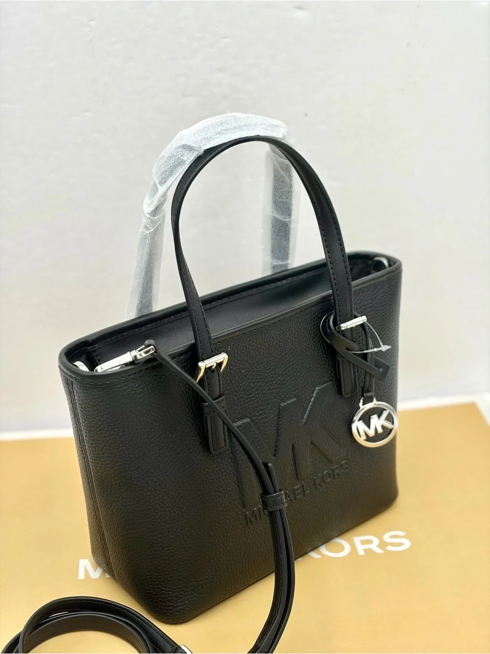 Michael Kora Carryall Convertible Tote Crossbody Bag Black